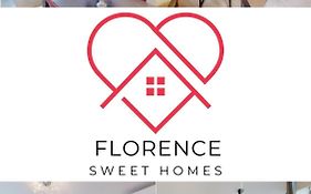 Florence Tramway Apartment By Florence Sweet Homes